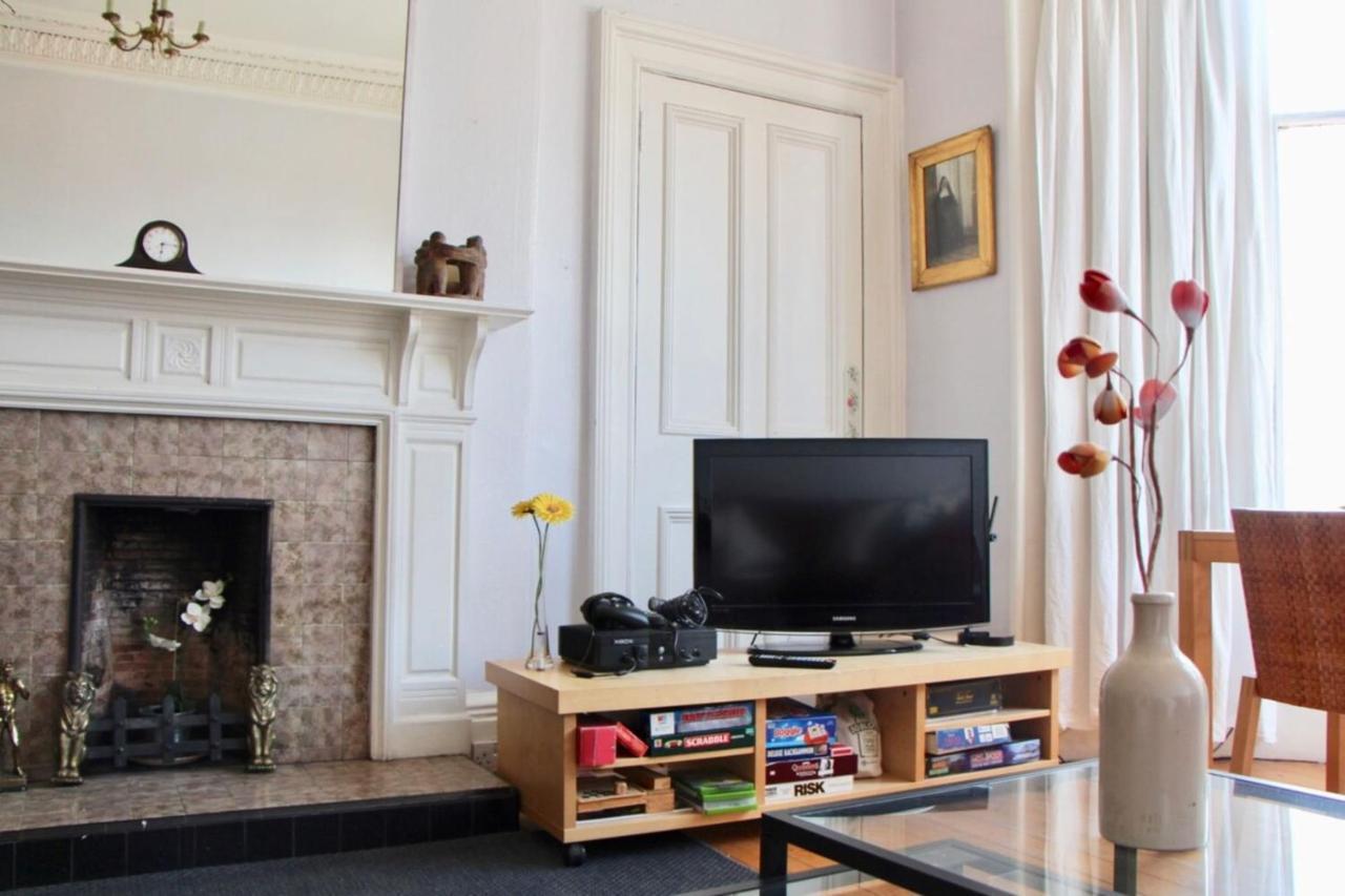 Classic Edinburgh Flat In The Heart Of Morningside מראה חיצוני תמונה
