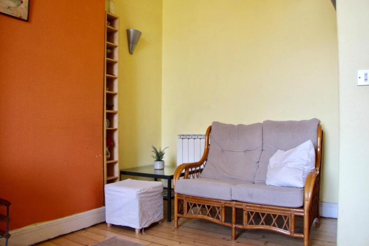 Classic Edinburgh Flat In The Heart Of Morningside מראה חיצוני תמונה