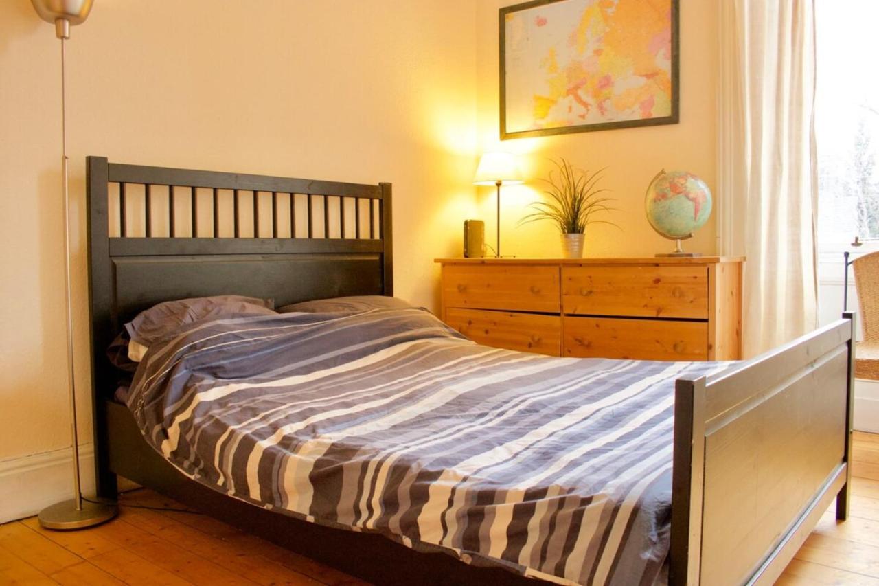 Classic Edinburgh Flat In The Heart Of Morningside מראה חיצוני תמונה